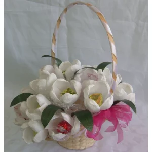 Белые тюльпаны